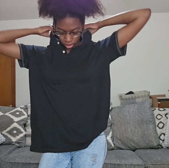 L Black 2 button collared shirt - Picture 2 of 3